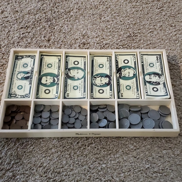 melissa and doug play money